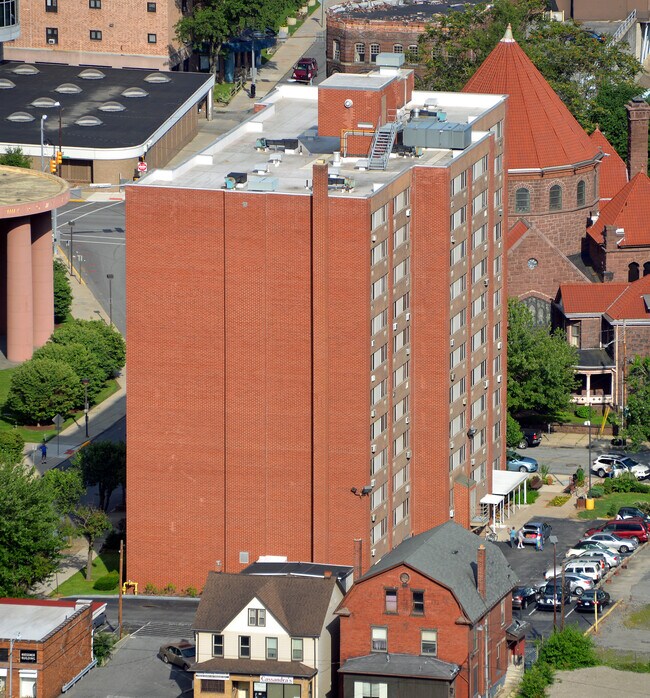 View from the northwest - TOWN HOUSE TOWER