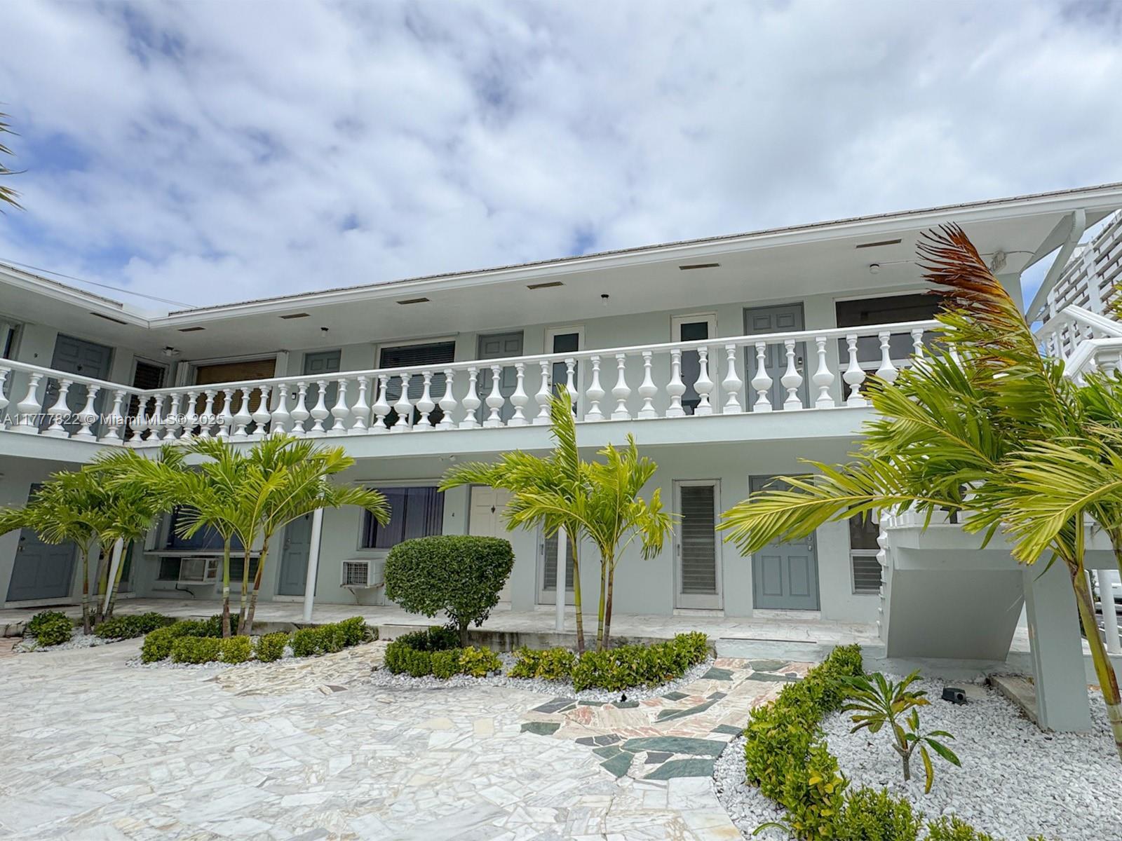 Building Photo - 915 Intracoastal Dr