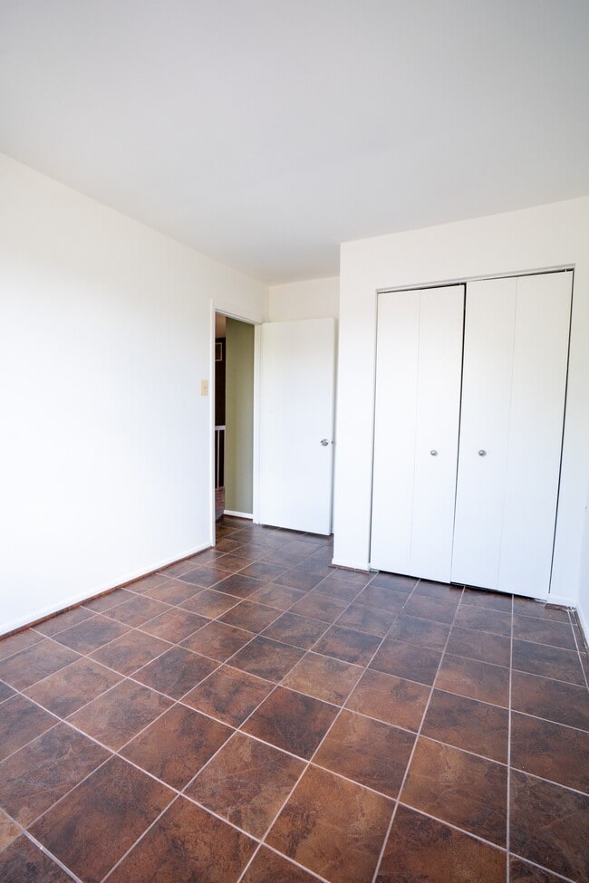 Building Photo - 8202 Ashford Blvd