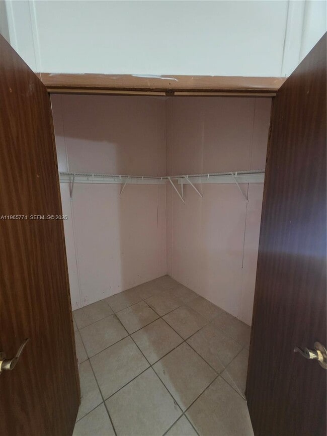 Building Photo - 19800 SW 180th Ave