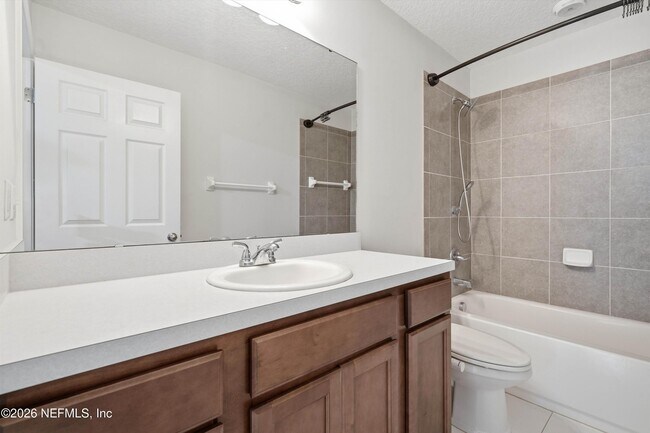 Building Photo - 9847 Sailor Dr