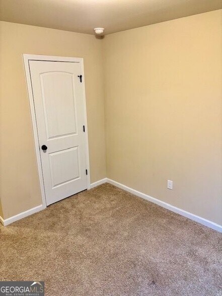 Building Photo - 193 CAMELLIA