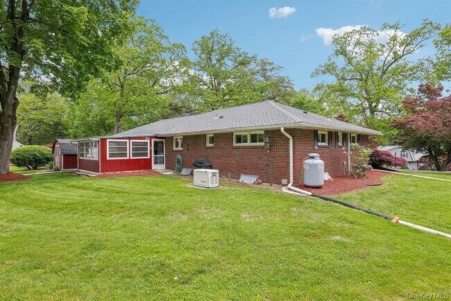 Building Photo - 57 Edgewood Dr