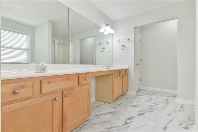 Building Photo - 2694 Winslow Ridge Dr NE