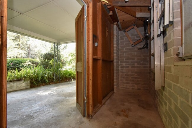 Building Photo - 3309 NW 3rd St