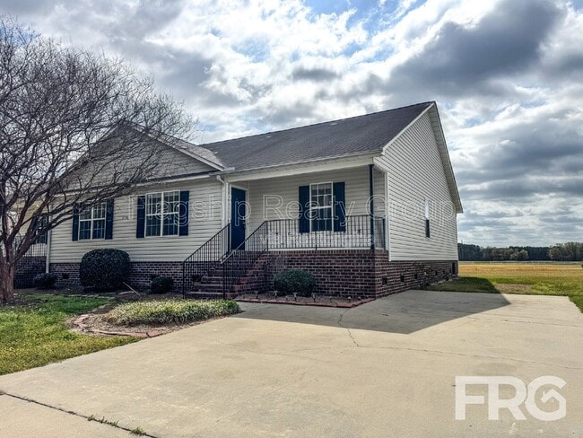 Building Photo - 5170 Deveron St