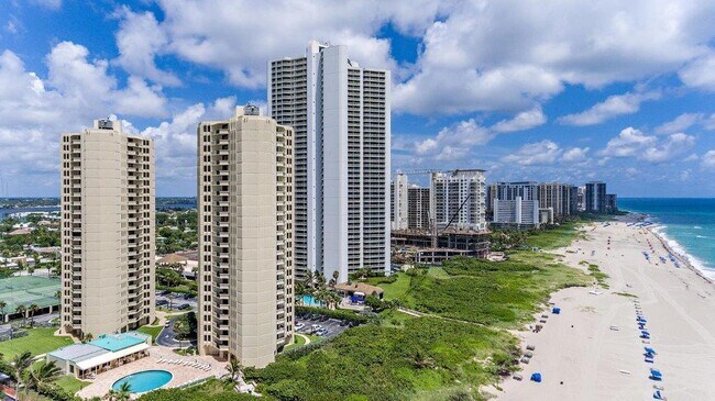 Building Photo - 2800 N Ocean Dr