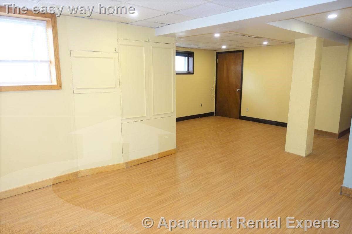 Building Photo - 357 Highland Ave