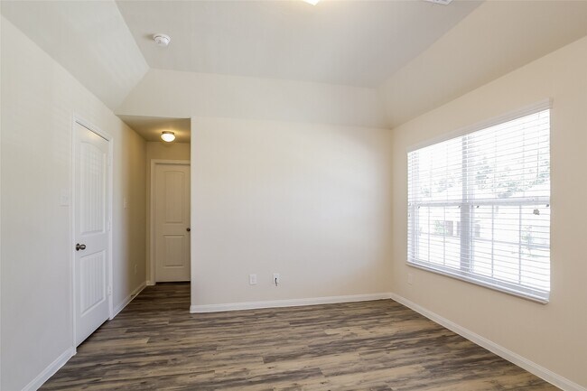 Building Photo - 11918 Pia Drive