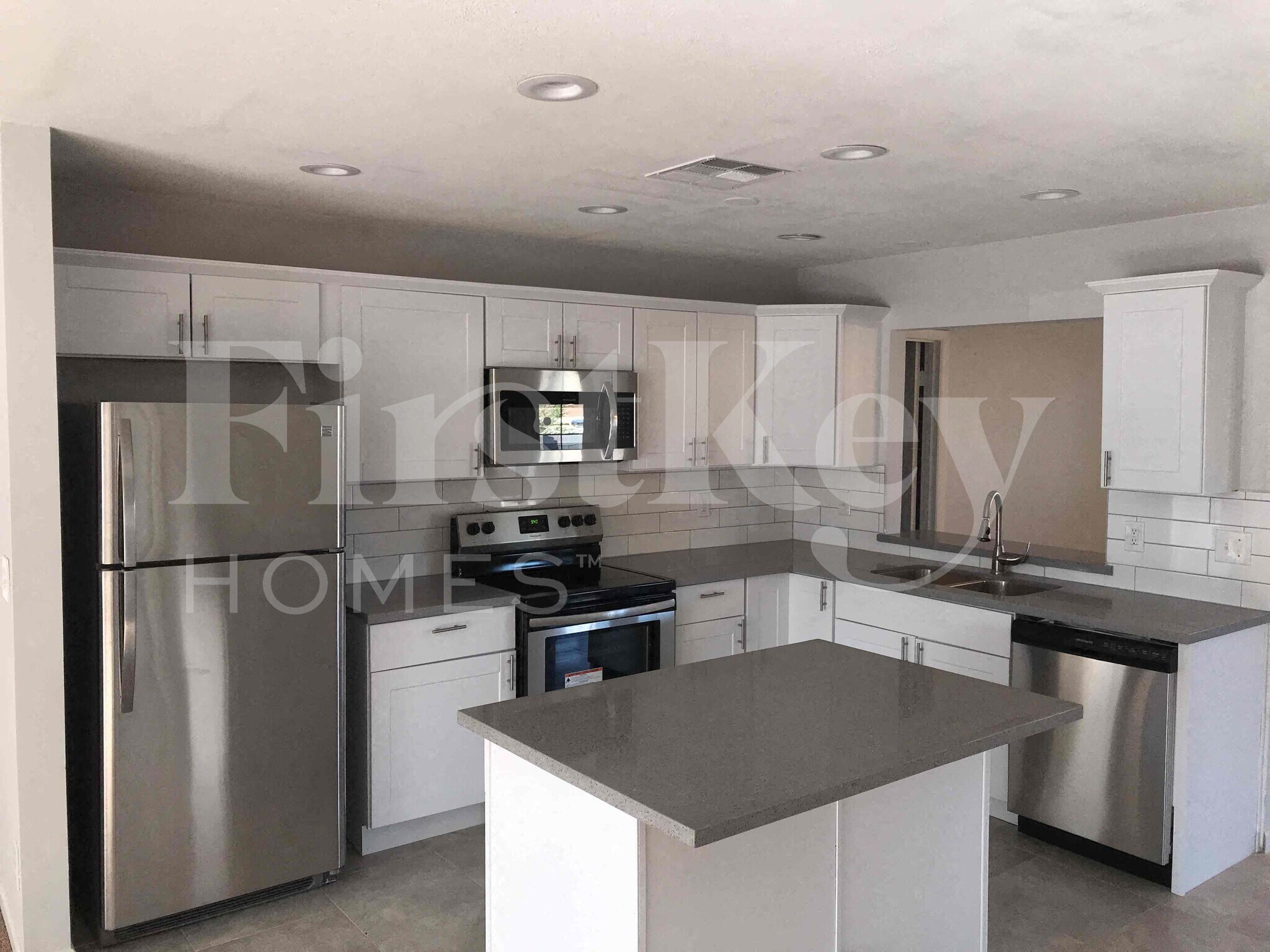 Building Photo - 9808 N 47th Ave