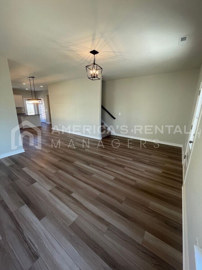 Building Photo - Home for Rent in Cullman, AL!! Available to View Now!!!