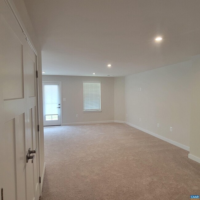 Building Photo - 2016 Landon Ln