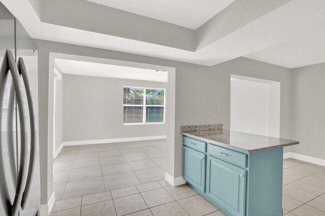 Building Photo - 8392 Pinto Dr