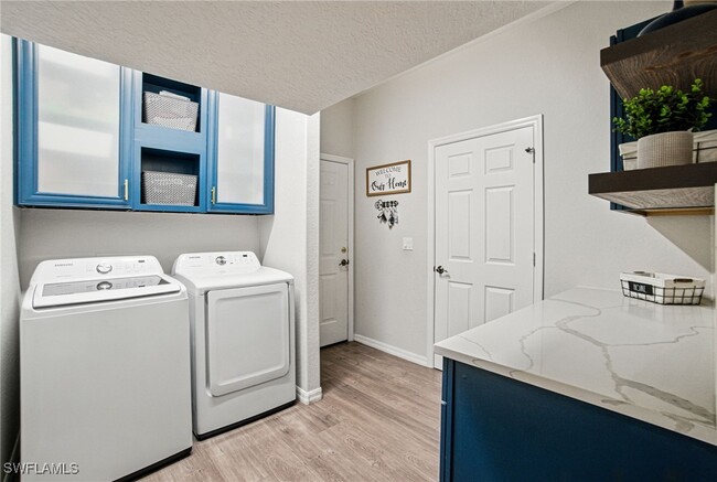 Building Photo - 7585 Bristol Cir