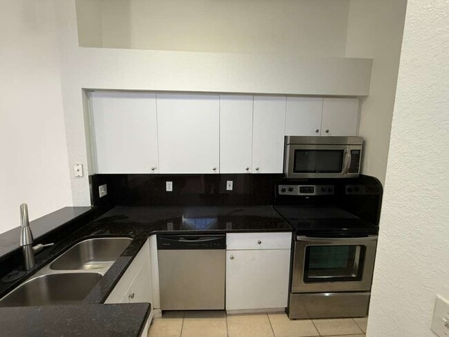 Building Photo - 5117 City St