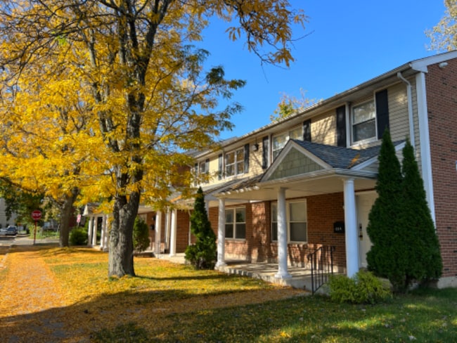 Building Photo - 238 Mather St