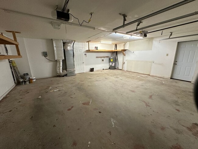 Building Photo - Stunning West Knoxville Transformation | Designer Kitchen & Smart Home Features