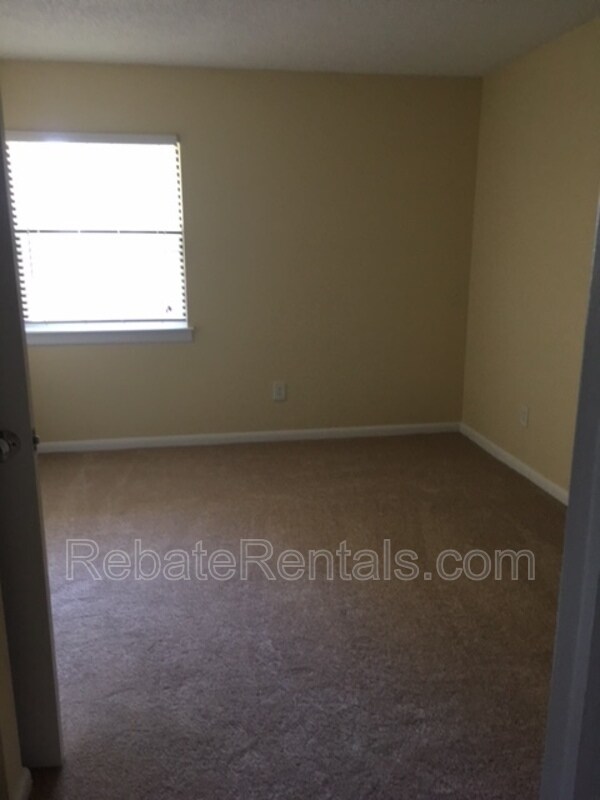 Building Photo - 100 Fairway Park Blvd