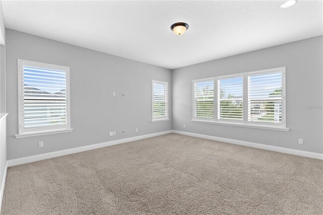Building Photo - 8631 Laureate Blvd