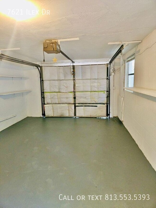 Building Photo - 7621 Ilex Dr