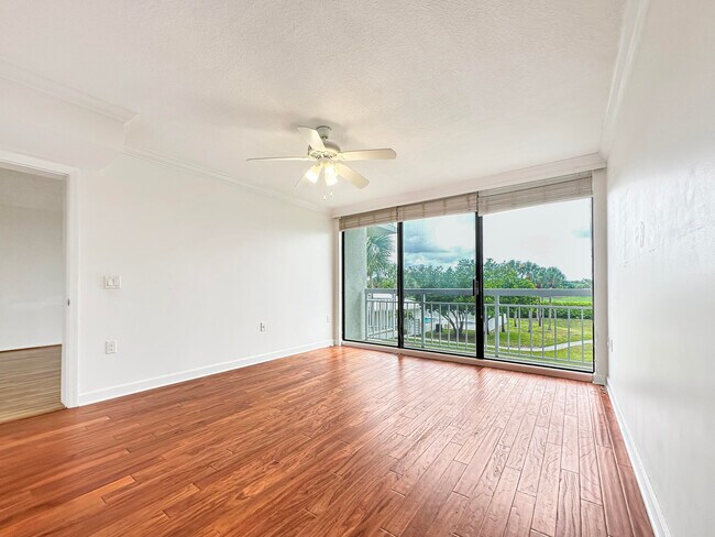 Building Photo - 2761 Village Blvd