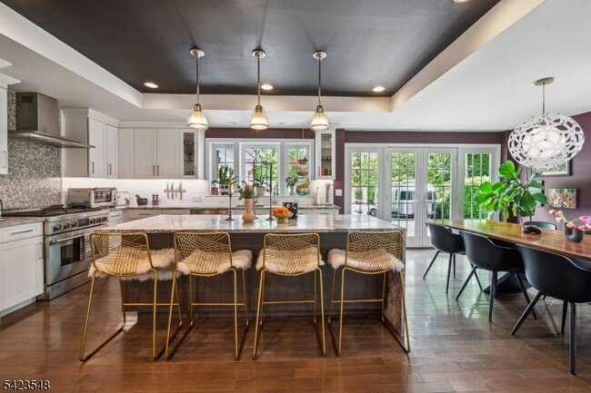 Building Photo - 678 Springfield Ave