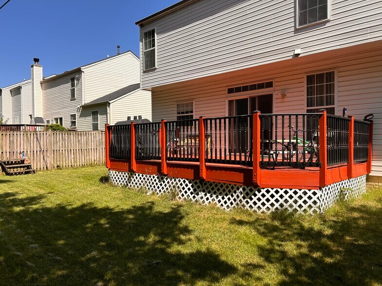 Building Photo - 9935 Harmony Ln