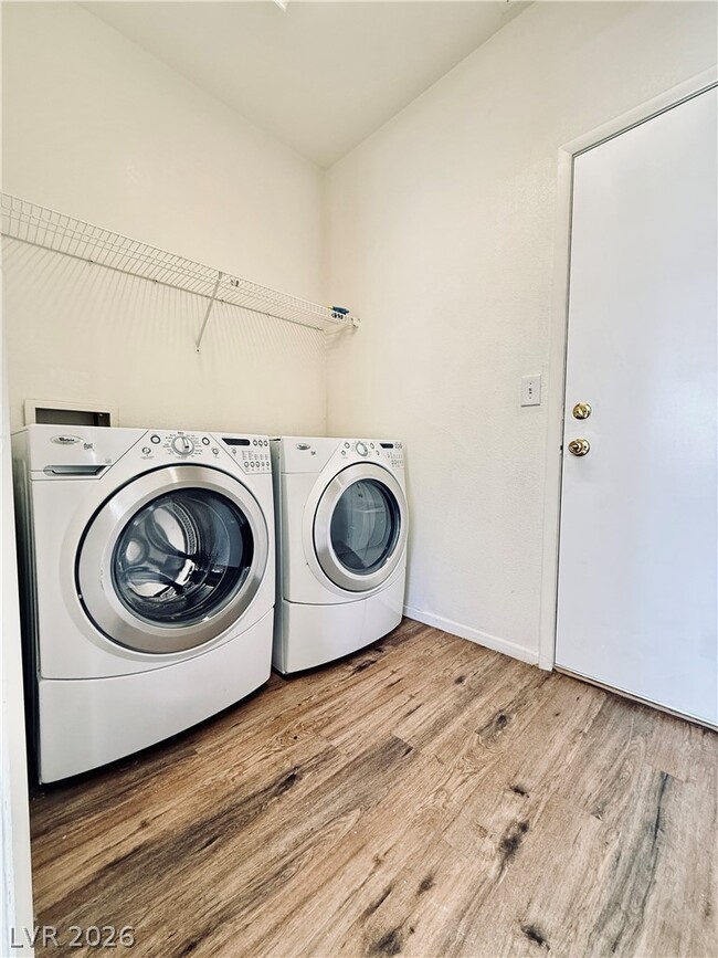 Building Photo - 267 Calvino Ave