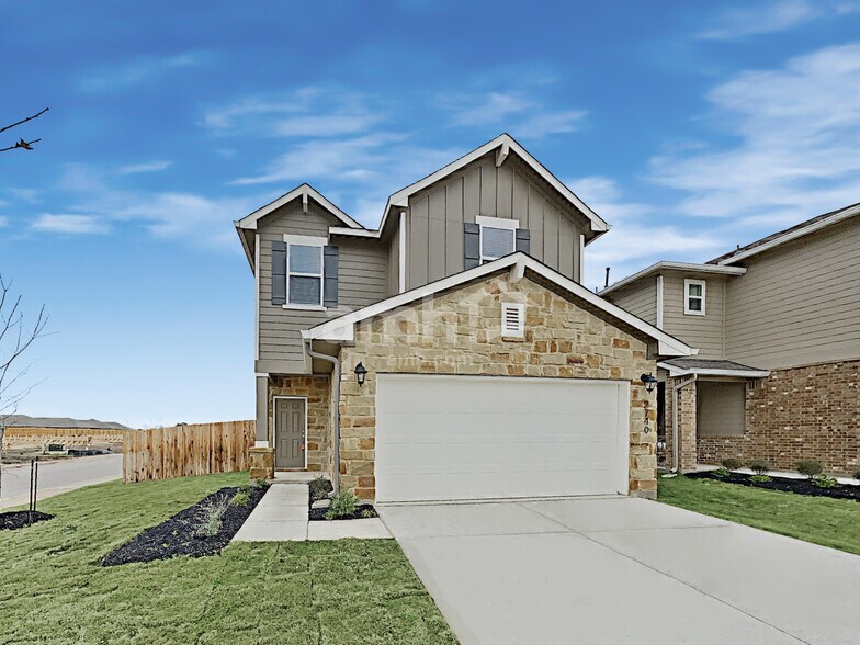 Primary Photo - 2740 Spencebrook