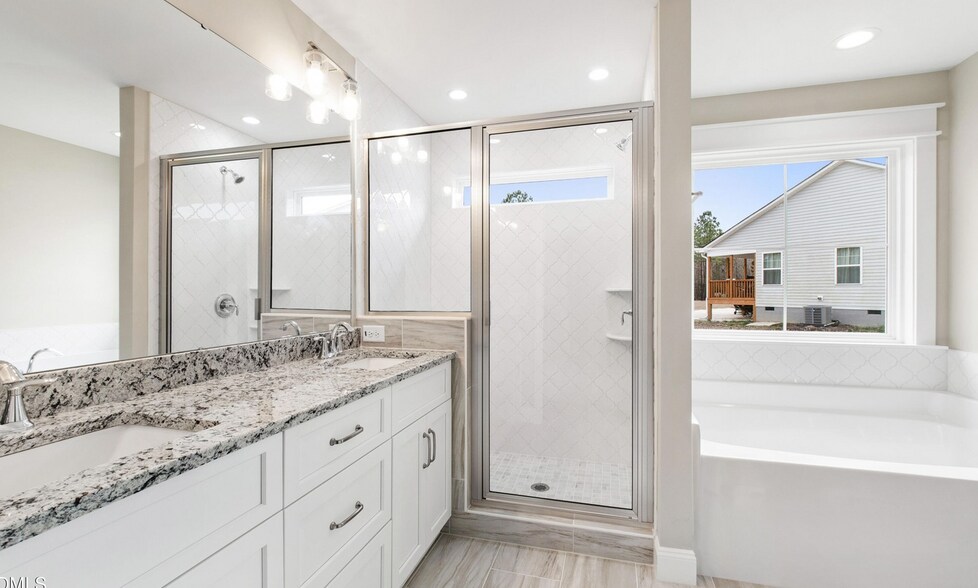 Building Photo - 77 Falls Riv ct