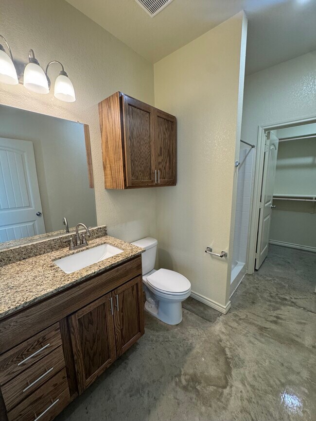 Building Photo - 143 Carley Ct