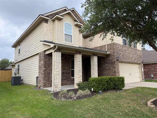 Building Photo - 30515 Woodson Trace Dr
