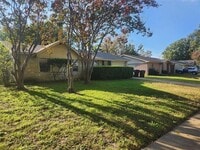 Building Photo - 3353 Westminster Dr