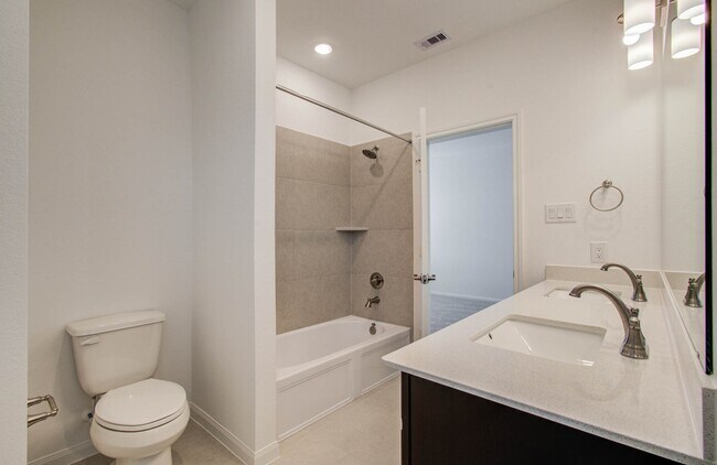 Building Photo - 24811 Harrow Mdw Dr