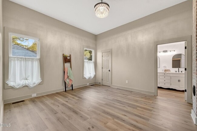 Building Photo - Earn Wealth While Leasing - Like a Homeowner - Lease to Own