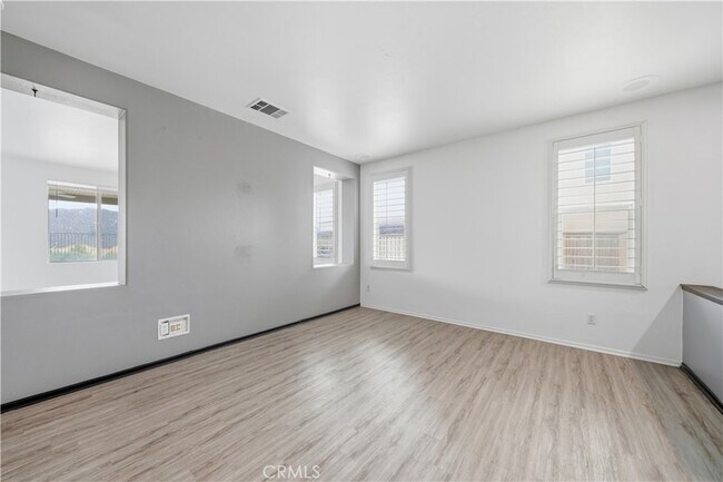 Building Photo - 34161 Camelina St