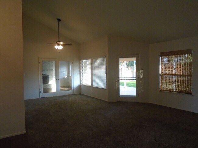 Building Photo - WELCOME HOME !!!