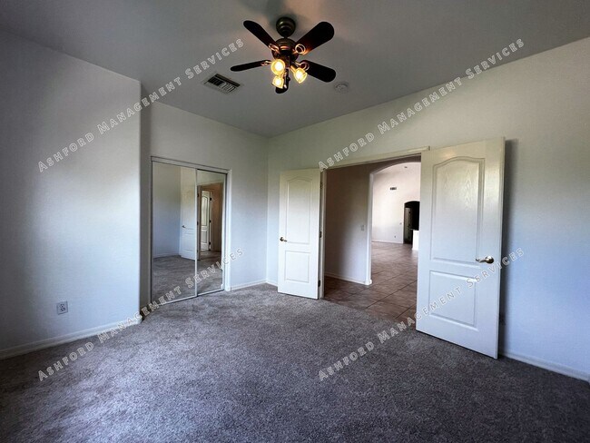 Building Photo - ***MOVE IN SPECIAL***BEAUTIFUL 4 BEDROOM P...