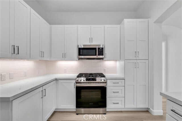 Building Photo - 6 Celano Ct