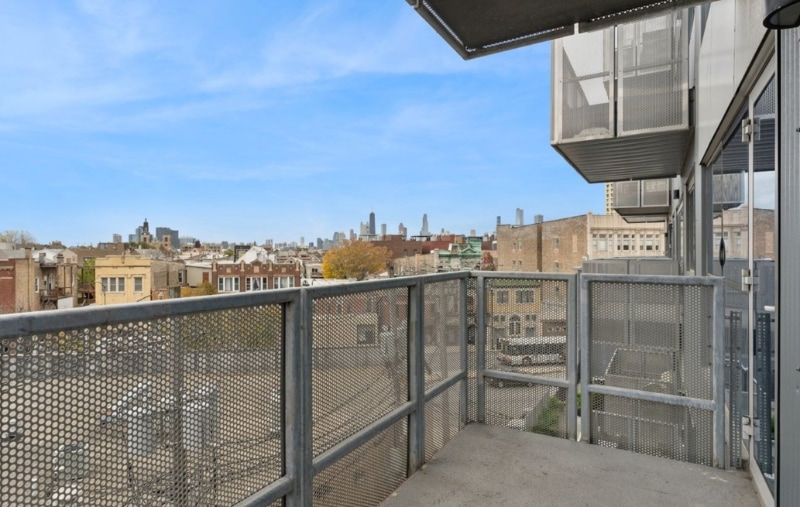 Building Photo - 1213 N Honore St