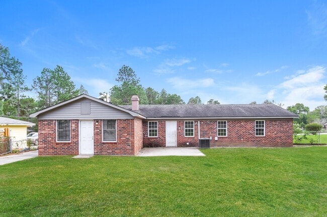 Building Photo - 2227 Cassell St