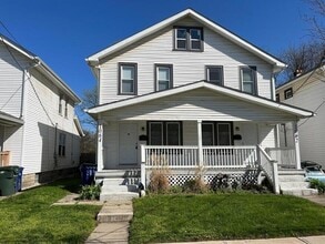 Building Photo - 1062 Scott St