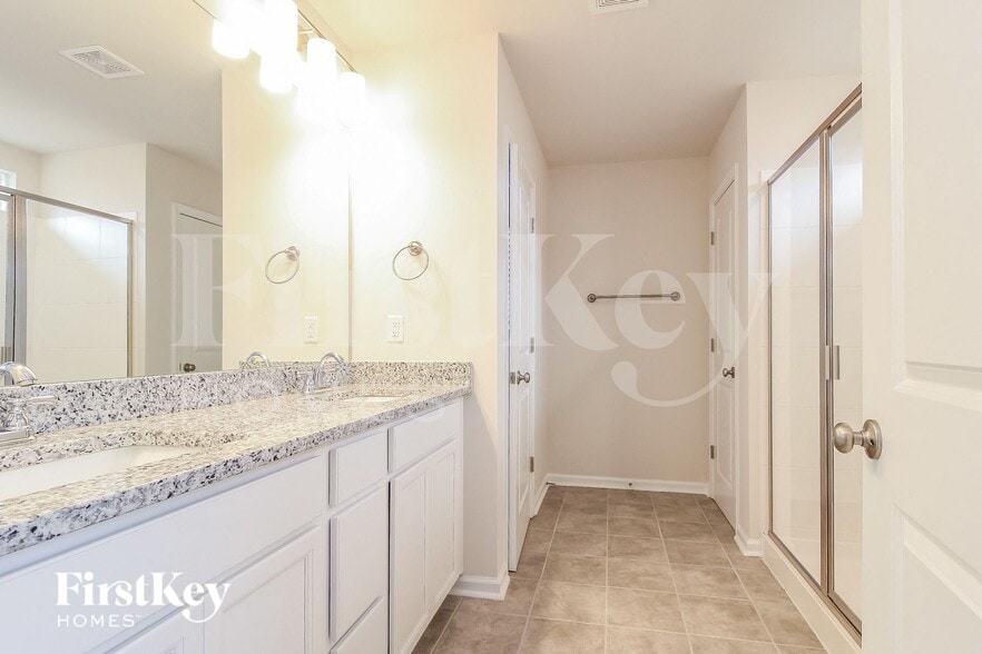 Building Photo - 625 Goldburn Wy