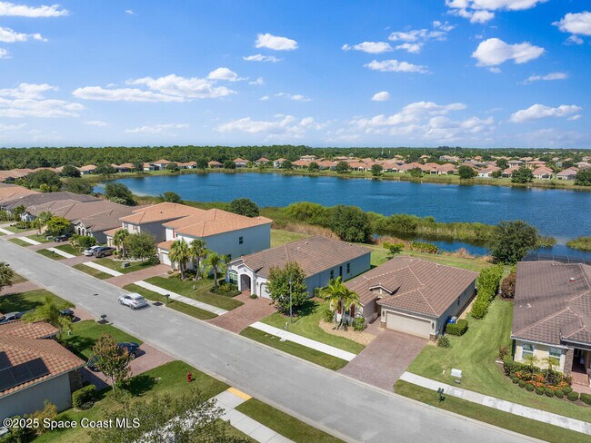 Building Photo - 1786 Berkshire Cir SW