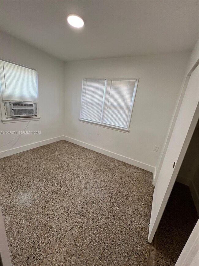 Building Photo - 1948 Fillmore St