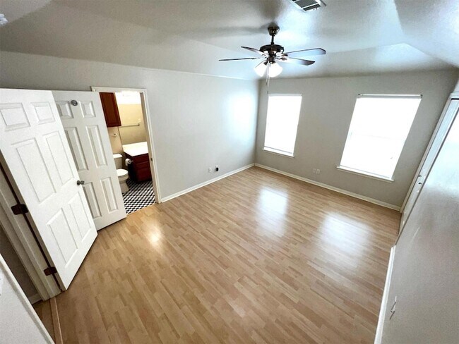 Building Photo - 803 Sable Trail Ct