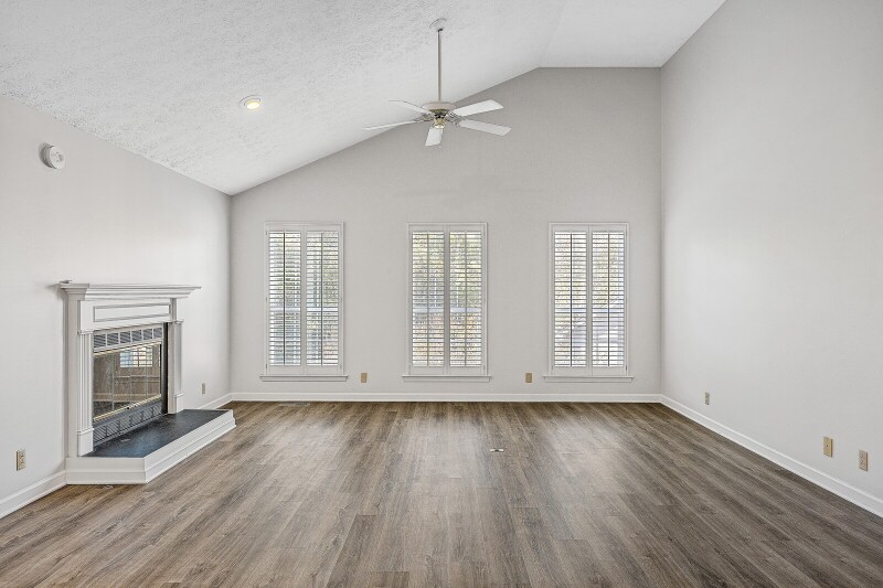 Building Photo - 6015 Bradford Hills Dr