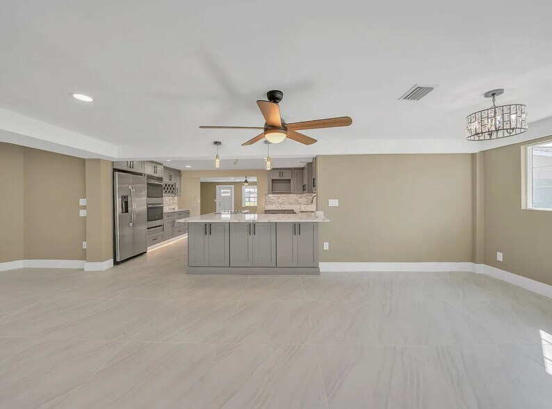 Building Photo - 2341 Talbrook Terrace