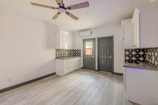 Building Photo - 3925 Verdugo Ln