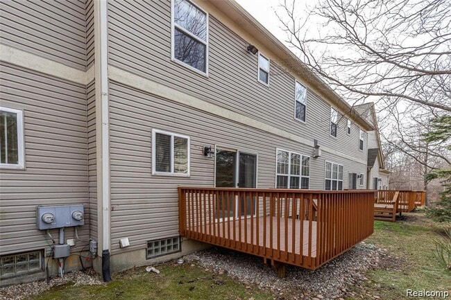 Building Photo - 38476 Lynwood Ct